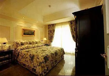 Ashley 4* Lamezia Terme
